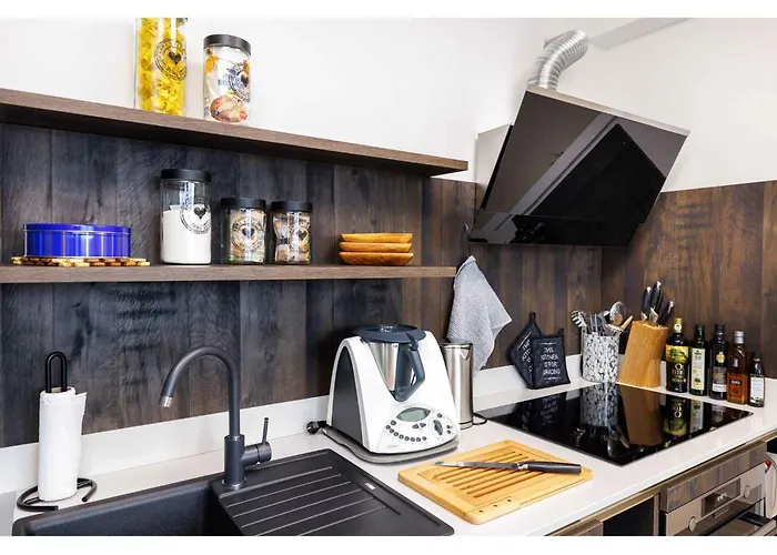 In - Insel Krk 50516 * Njivice